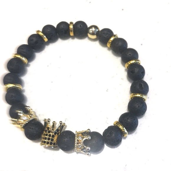 Accessories - Black Lava beaded bracelet with beautiful ornaments